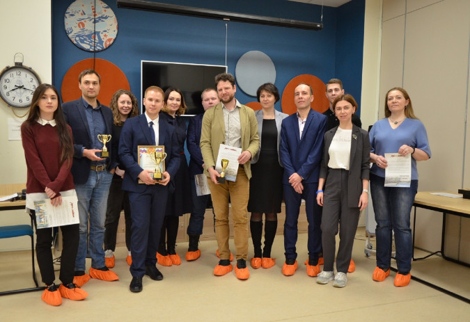 Ход конём в пользу «Дома с маяком»